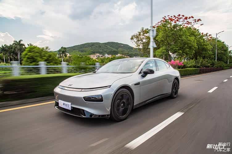 性能版之间的较量 对比测试小鹏 P7 /特斯拉 Model 3插图3535