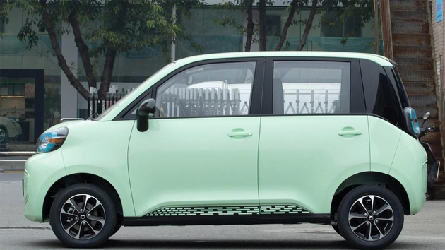 （图为朋克多多）