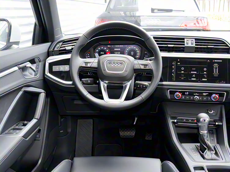 奥迪q5l与q3对比豪华中型suv的终极选择