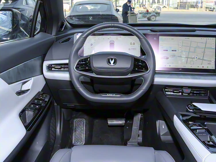 长安unit颜值与智能并存哪些细节需打磨