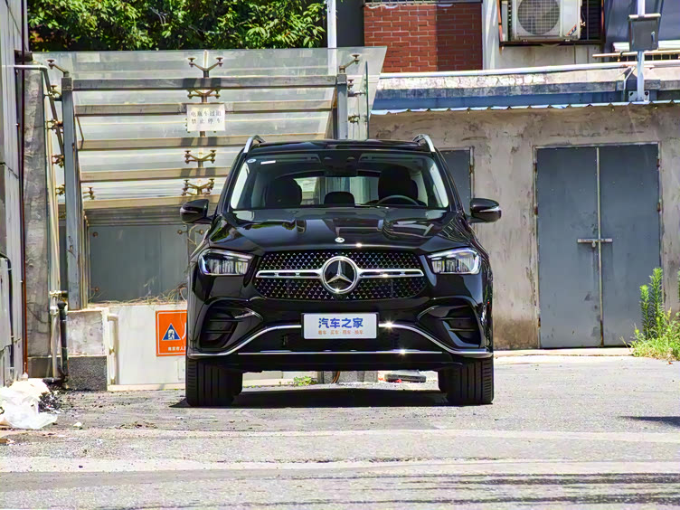 奔驰glc轿跑suv豪华与智能的完美融合