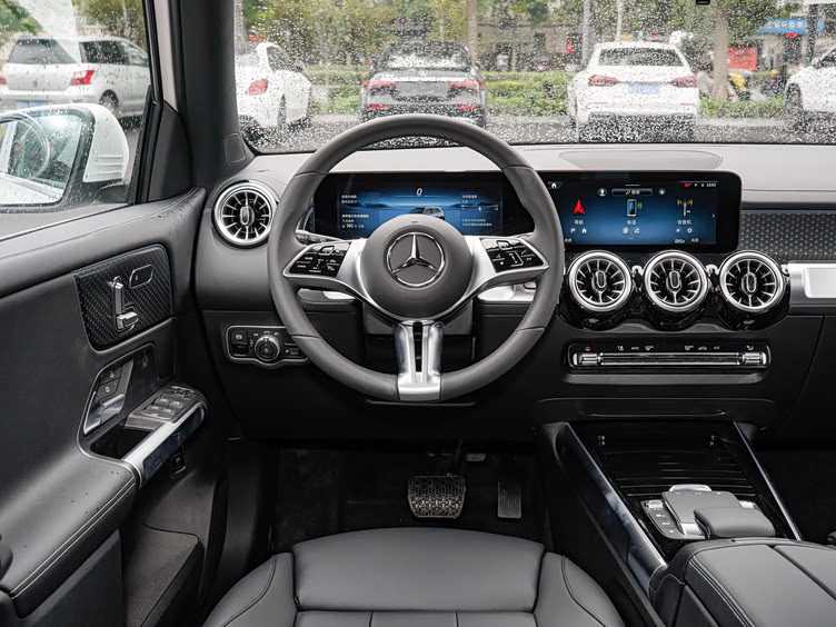 奔驰glb评测:豪华与实用的完美结合_车家号_发现车生活_汽车之家