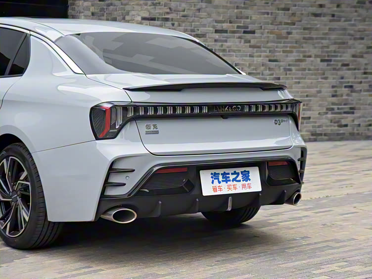 领克03深度解析时尚与澎湃之间的平衡艺术