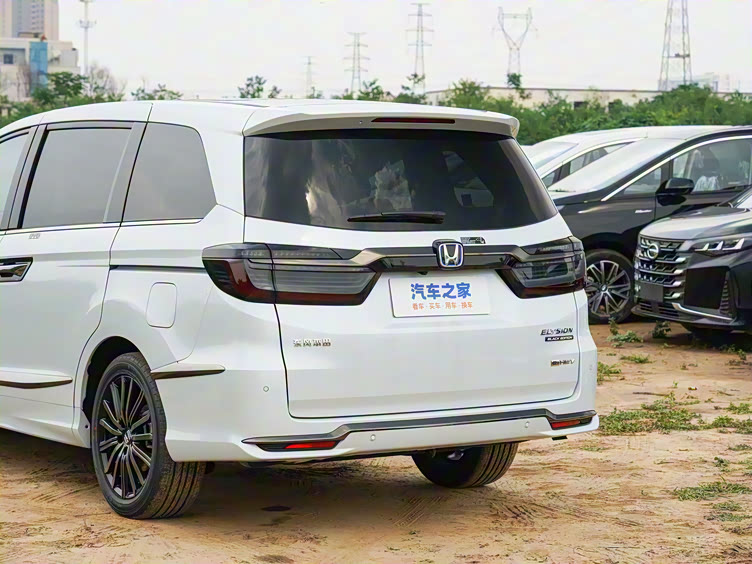 家庭mpv对决东风本田艾力绅与丰田塞纳