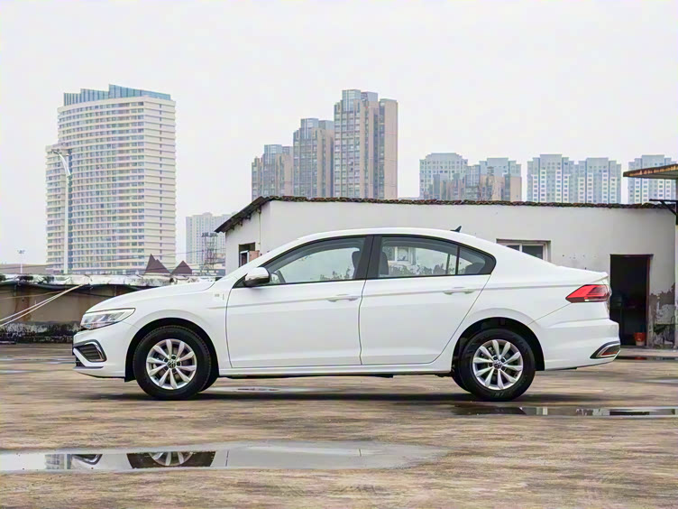 2023款大众宝来家轿市场的经典之选