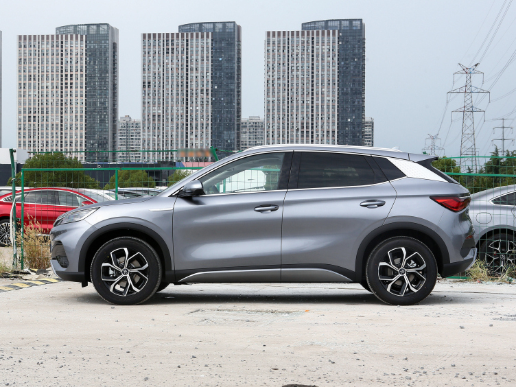 比亚迪元plus一款中低价位高性价比的电动suv