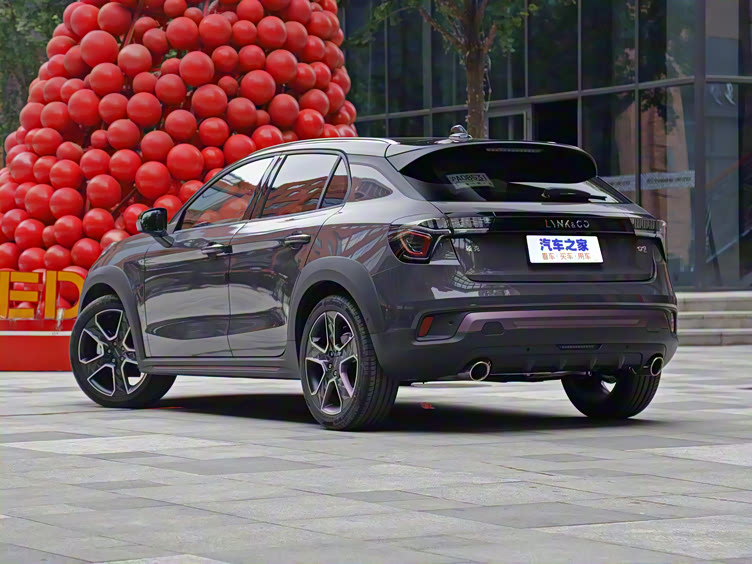 轿跑suv搭沃尔沃同款发动机领克02咋样