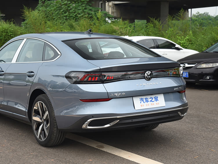 新动力,新时尚——上汽大众凌渡和朗逸的比较