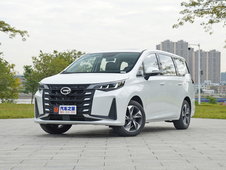 10万元拥有大空间舒适家用mpv 广汽传祺m6购车指南