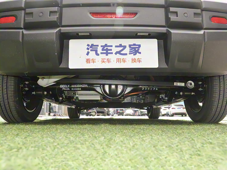 熊猫mini龙腾版vs宝骏悦也新能源之争