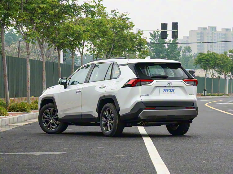 以旧换新 万元购车补贴 哪款rav4荣放更值得入手