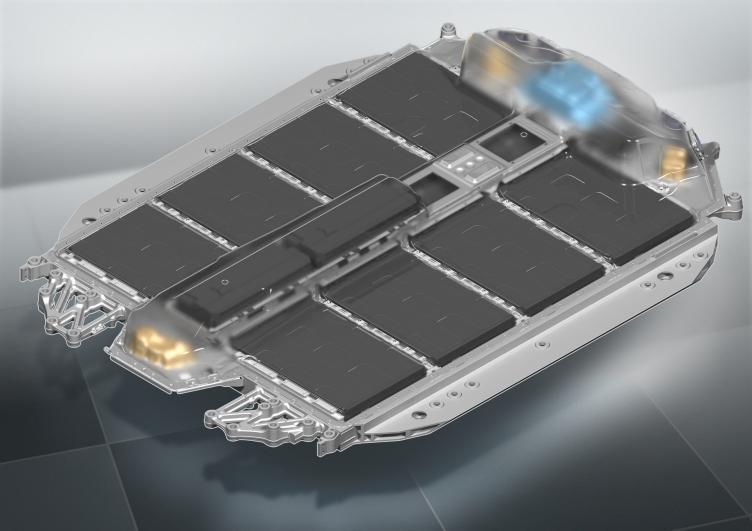 宝马车厂宣布2025年引入车用的固态电池