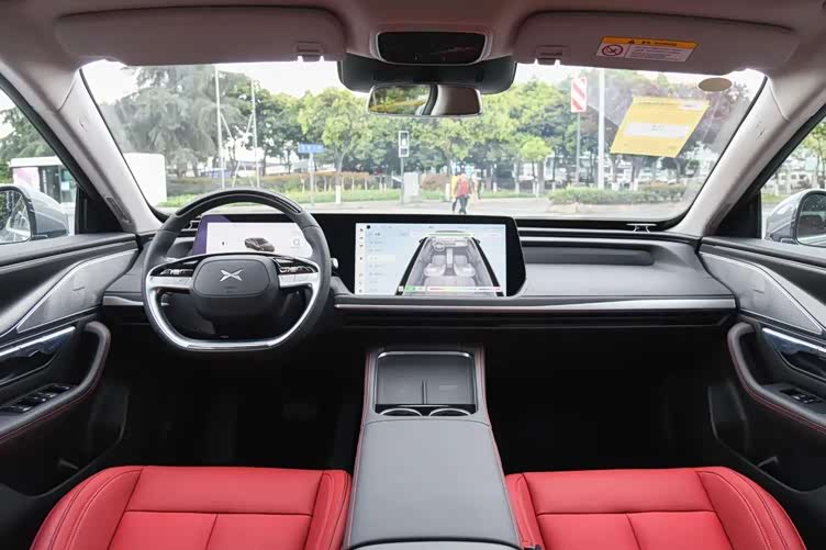 99 万,造车新势力诚意之作,造型科幻,小鹏p7_车家号_发现车生活_汽车