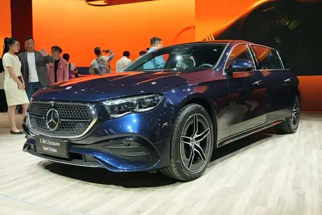 奔驰新一代e级奔驰cle进口亮相广州车展