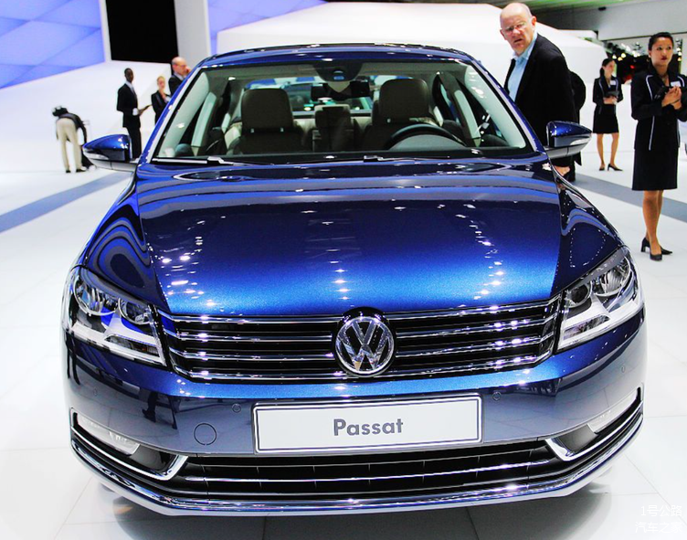 全新大众帕萨特进口版曝光,国内还叫蔚揽?