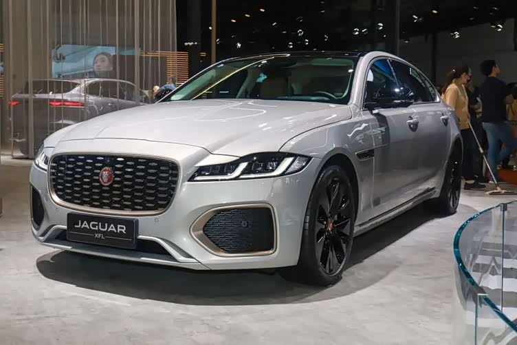 捷豹xfl如今裸车只要25万,为什么还是无人问津?