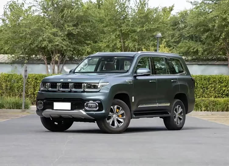 北京bj60越野车诠释国产越野车独特魅力四驱性能强悍