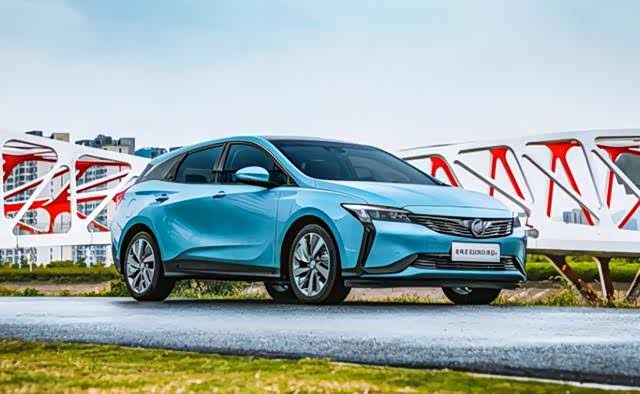 上汽集团新能源车型销量创历史新高五大品牌表现出色