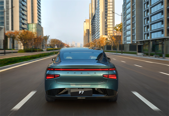 小鹏p7,销量还是上不去,估计还是得降价才行_车家号_发现车生活_汽车