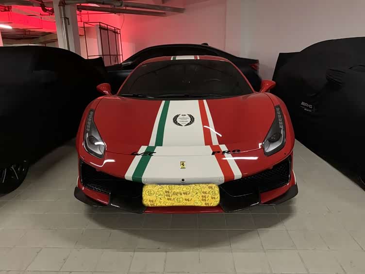 内地只有4辆的法拉利488pista落地700万赛车手才能买