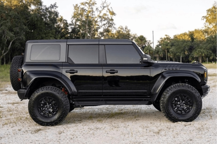 福特传奇硬派suvbronco要来国内或将60万起售