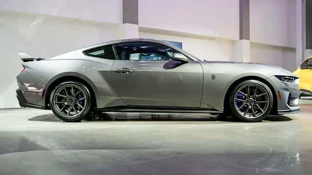 v8野马正式回归中国市场外观换脸成功内饰开窍了