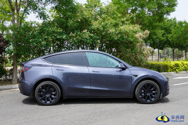 試駕特斯拉model y 高顏值駕控智能suv_車家號_發現車生活_汽車之家