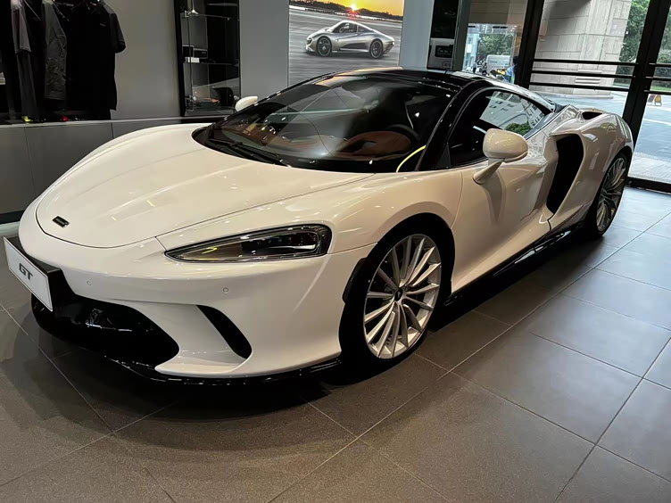 迈凯伦gt白色现车在店急售