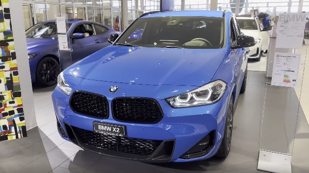 宝马奔驰打价格战全系降10万低至14万比奥迪划算