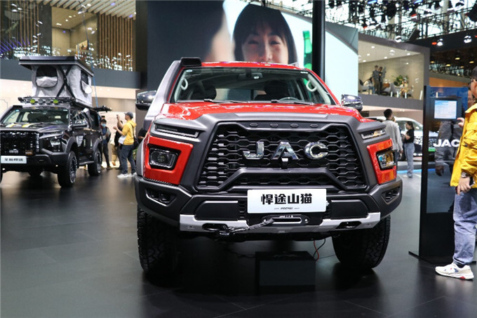 悍途山猫版惊艳亮相国产越野皮卡又多一员猛将