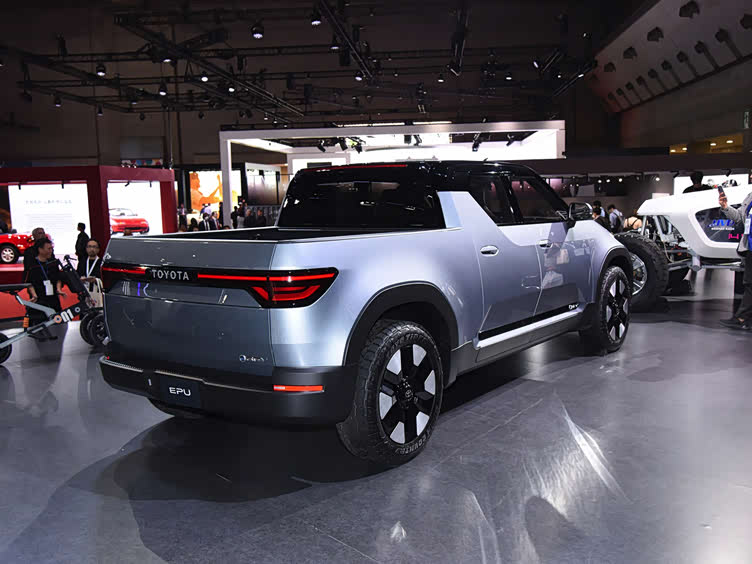 全新 丰田 epu concept 纯电皮卡车 登场,未来的 hilux 电动版!