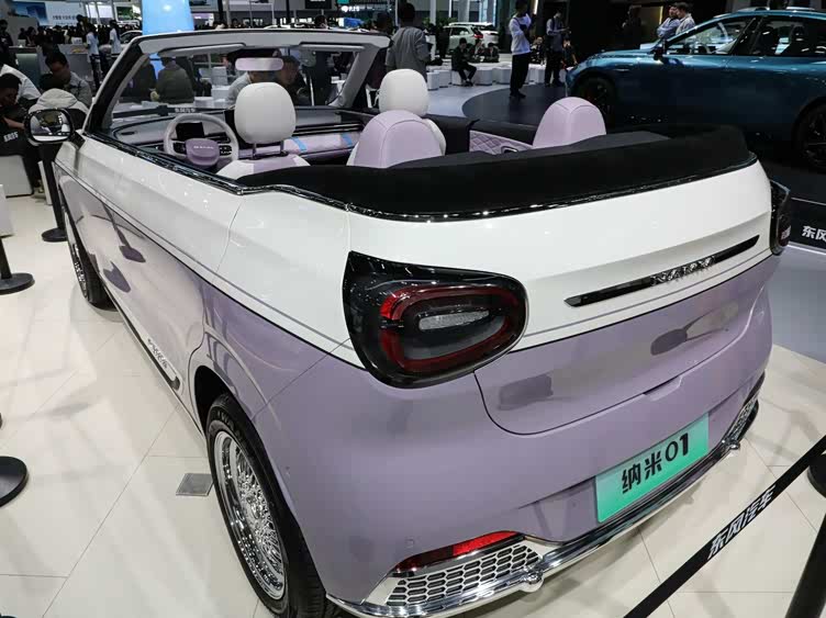 也希望走个性小车路线东风纳米01敞篷概念车广州车展实拍图曝光