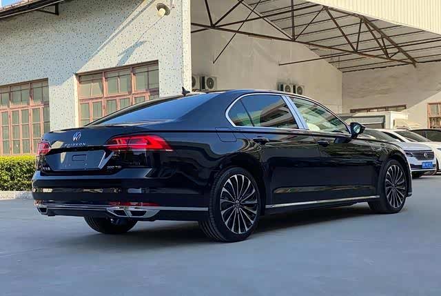 在这个纷繁复杂的世界里,让我们与phideon一同演绎简