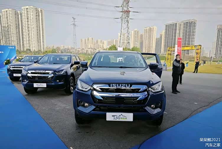 庆铃五十铃全新中型皮卡t30探险家上市,实力与品质兼具_车家号_发现车