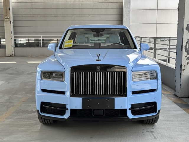 劳斯莱斯库里南bb版suv的终结者帕拉迪索蓝查尔斯蓝太美啦