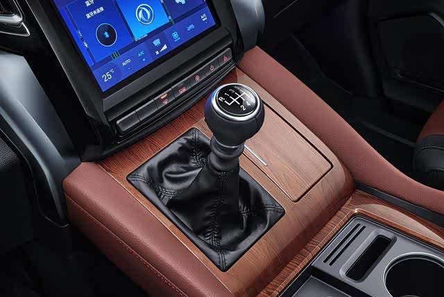 东风风行全新mpv基于"超级立方ema架构"技术打造,动力由沈阳航天三菱