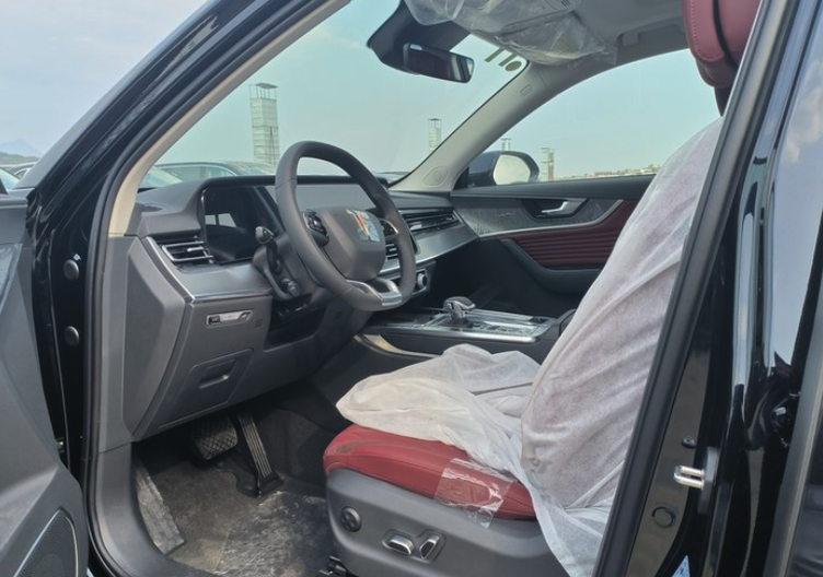 销量持续上涨降幅达32万的红旗hs5一个月热卖11249辆