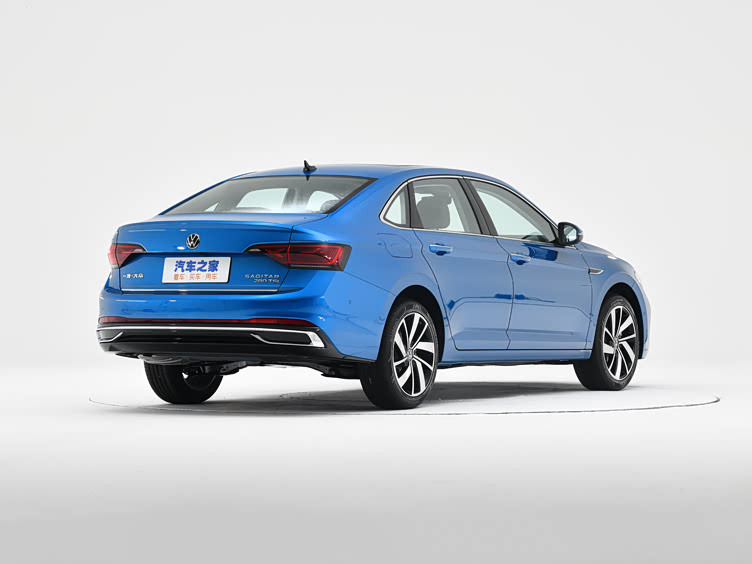 大众速腾15t发动机与7挡干式双离合变速器豪华驾驭体验