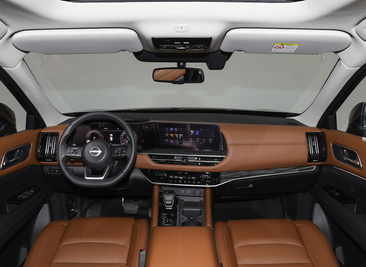 日产探陆前排设计太传统_车家号_发现车生活_汽车之家