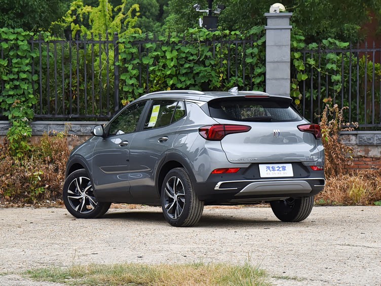 别克昂科拉plus尺寸加大双大屏内饰安全配置丰富