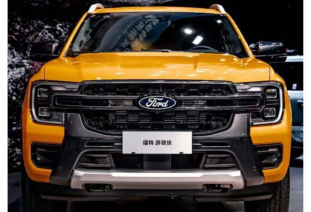 福特游骑侠ranger厂商指导价1588万起搭载23t柴油机