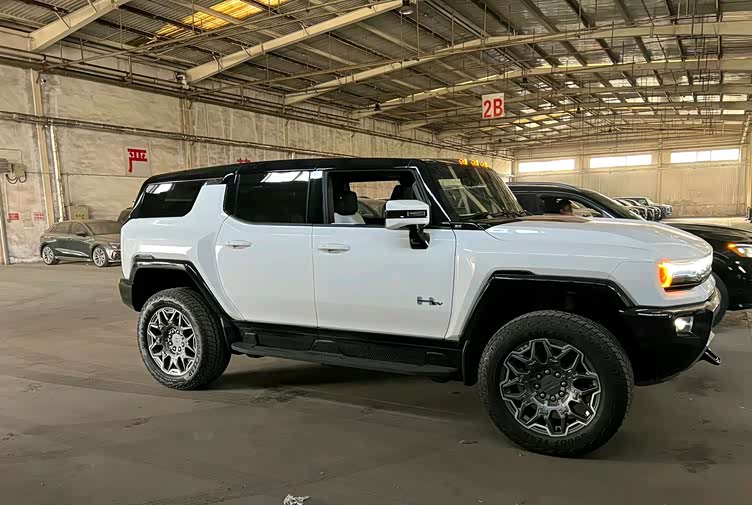 全新悍马ev越野车:电动四驱越野的新篇章