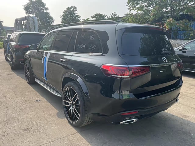 平行进口奔驰gls400柴油版综合油耗只需89