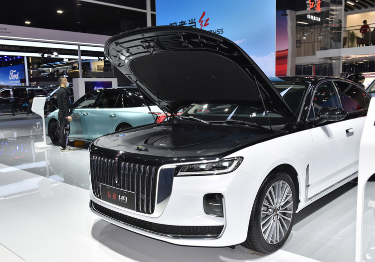 红旗h9硬件大改新款25t发动机值得等气质适合跑婚庆