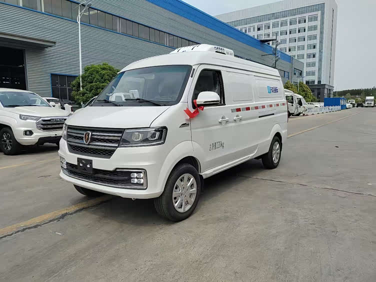 金杯新海狮s面包冷藏车报价