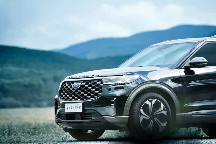 带你了解全新福特探险者全系23t10at你还看汉兰达