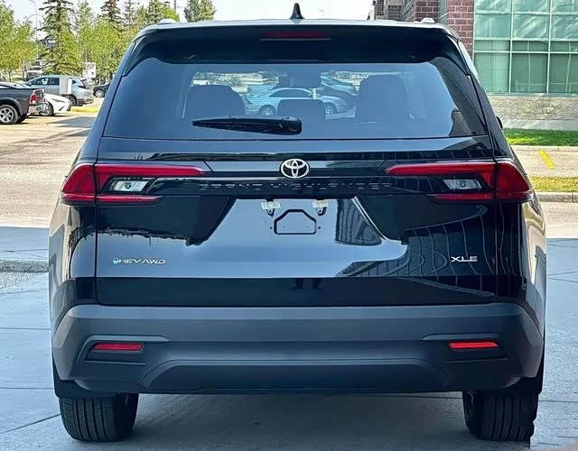 丰田大汉兰达强势来袭,7座布局定义越野新体验_车家号_发现车生活