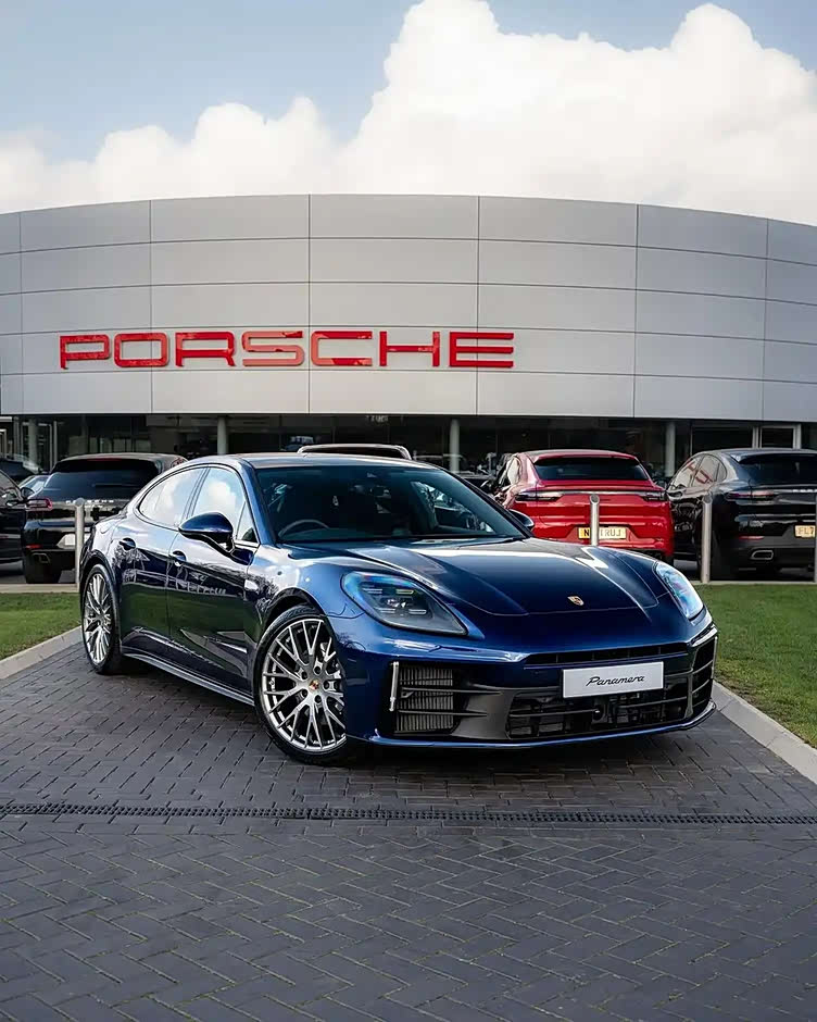 强强联合!全新保时捷帕拉梅拉提前曝光,v8引擎 pdk变速箱