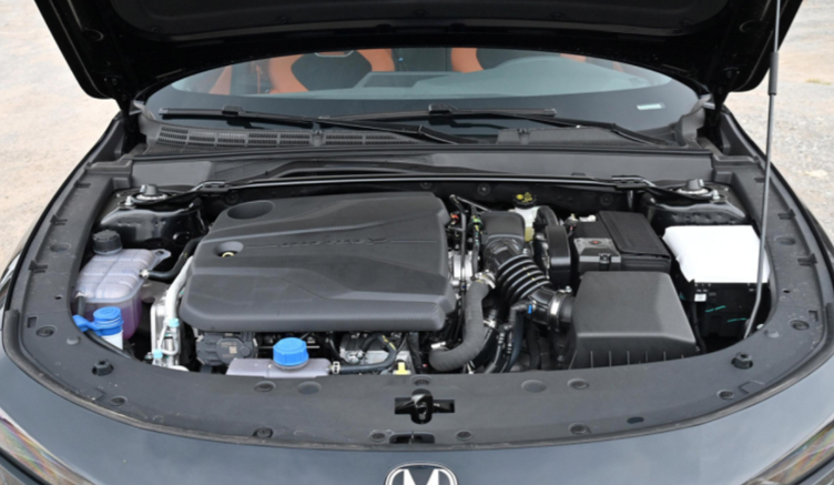 新款长安univ搭载15t功率188马力7速湿式双离合变速箱