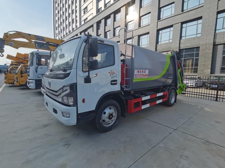 东风大多利卡10方压缩垃圾车 重载版垃圾清运车